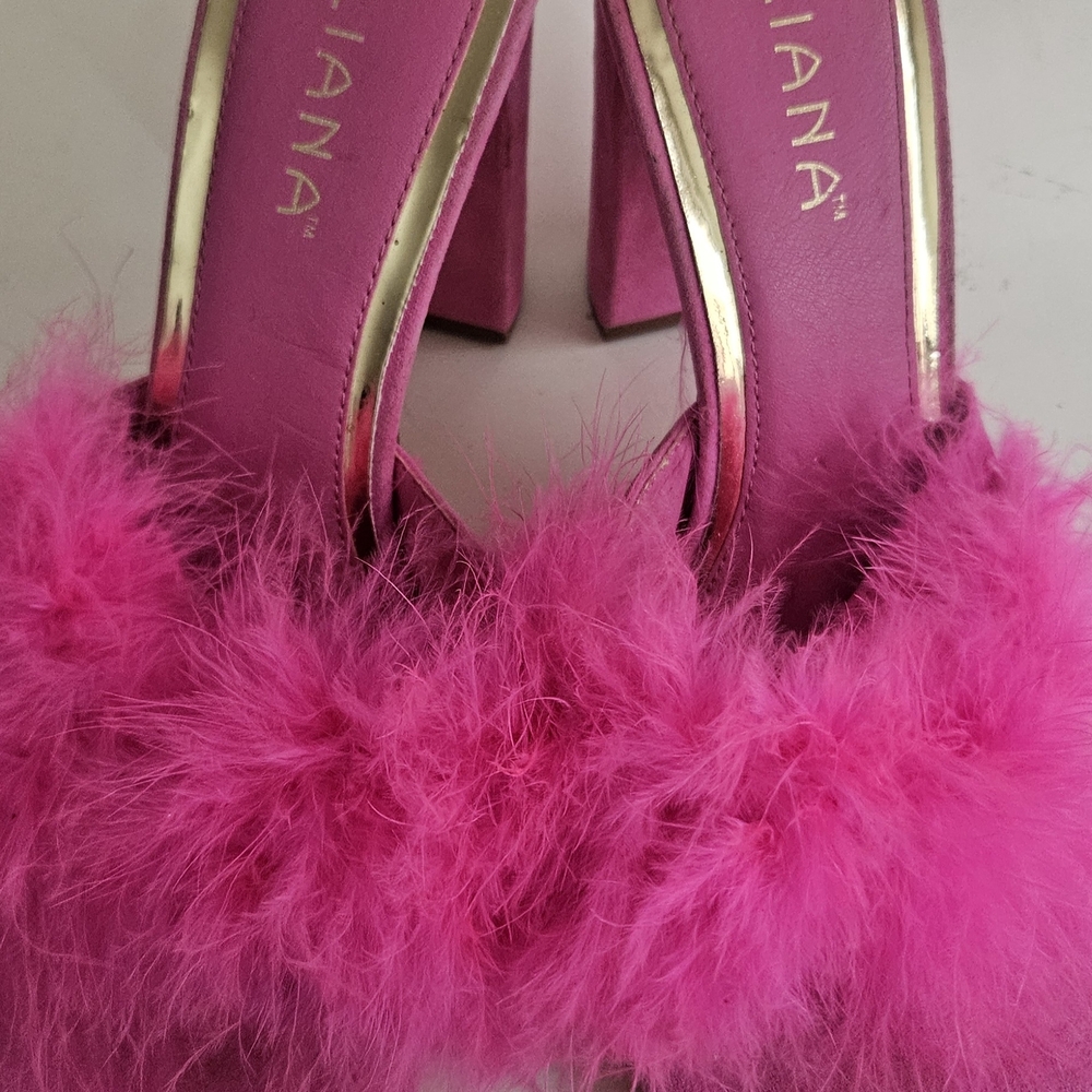 Liliana bright pink maribou feather 4" high square toe mules, size 10 - Picture 5 of 15